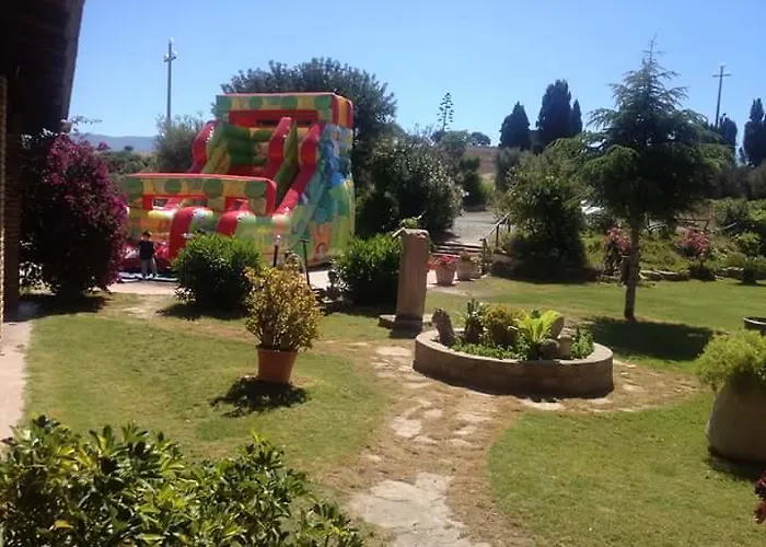 Agriturismo Santu Marcialis Farm stay