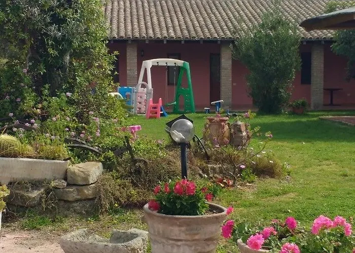 Agriturismo Santu Marcialis Farm stay